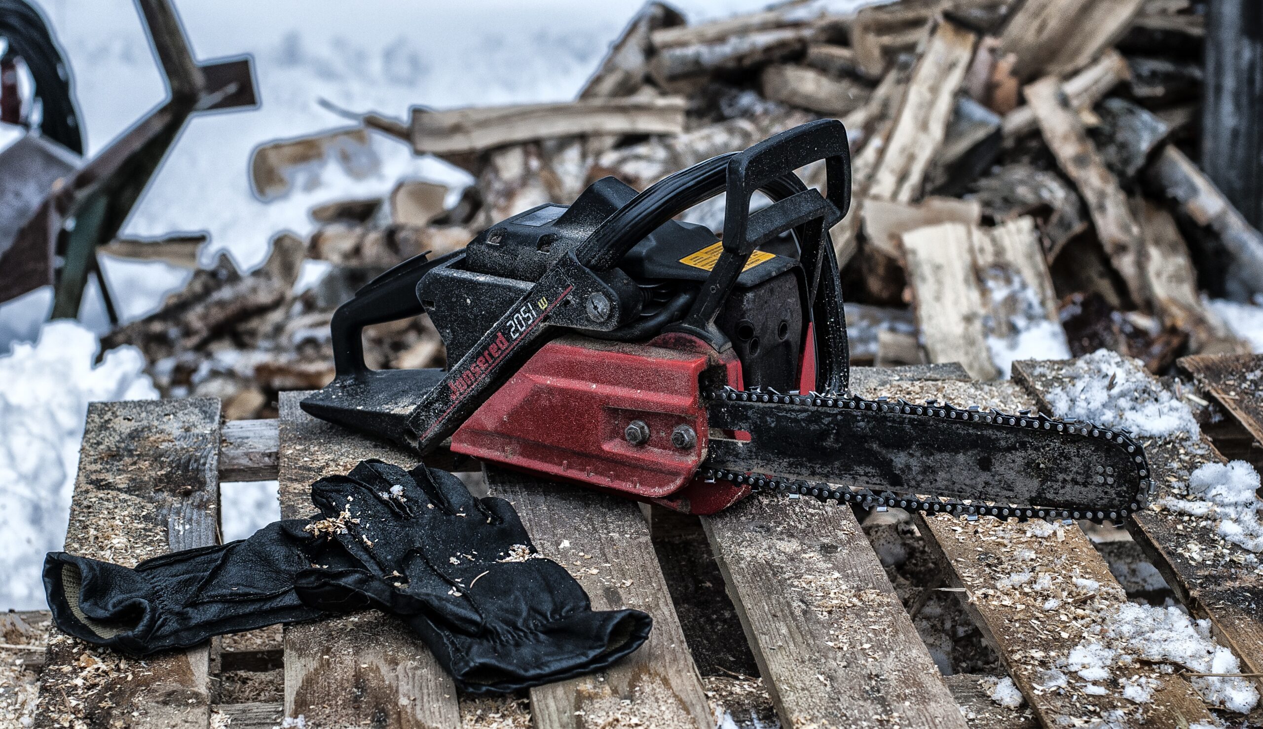 A used chainsaw